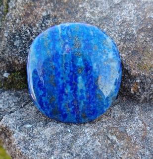 Lapis lazuli chňapka 36g (42 x 41 x 10 mm)