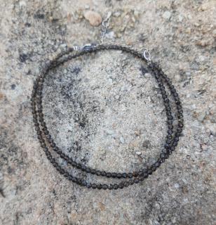 Obsidián dymový jemný náhrdelník (fazetované guličky 2 mm)