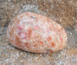 Slnečný kameň jumbo 265g (India)