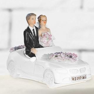 Svatební figurka Novomanželé v autě