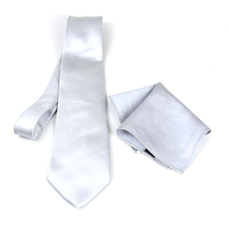Hodvábna kravata a vreckovka v striebornej farbe, 100% hodváb