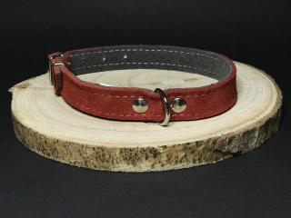 Palkar obojok z velúrovej kože pre psov 35 cm x 16 mm tmavo-červená