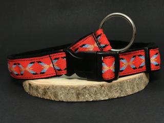 Palkar podšitý obojok z popruhu pre psov 65 cm x 25 mm červená s indiánom