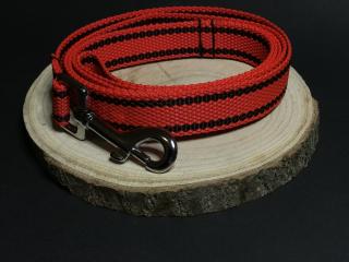 Palkar vodítko z popruhu pre psov 150 cm x 25 mm červená s páskami (Palkar vodítko z popruhu pre psov 150 cm x 25 mm červená s páskami)