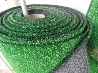 umelá tráva 65 cm (zelená dopredaj)