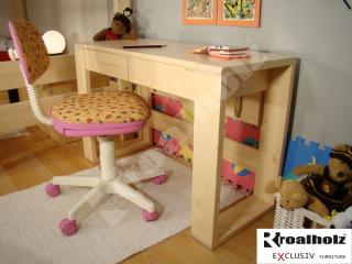 dětský rostoucí psací stůl masiv JUNI (rostoucí psací stůl z masivu pro děti JUNI)