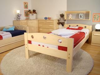 drevená posteľ z masívu pre deti FIJA B (detská posteľ masív FIJA B pre zostavu rozkladacie poschodové postele)