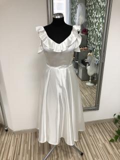 Ivory saténové šaty s volánom