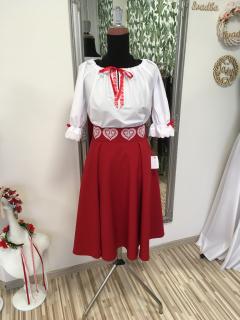 Kruhová sukňa s výšivkou - červená veľ.: 34