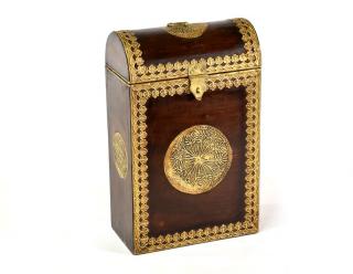 Sanu Babu Box na víno zdobený mosadzným kovaním, 22x12x35cm