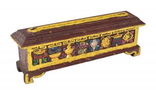 Sanu Babu Drevená krabička na tyčinky, ručne maľovaná a vyrezávaná, 36x9x12cm