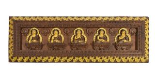 Sanu Babu Drevený panel, Päť Dhjánibudhov, ručne vyrezávaný, pozlátený, 73x25cm