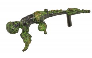 Sanu Babu Dverné madlo, "Tribal Art", zelená patina, mosadz, 33cm