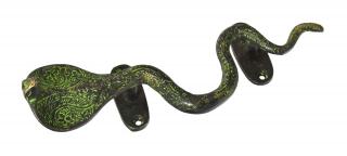 Sanu Babu Dverné tiahlo, kobra, mosadz, zelená patina, cca 22cm (0K)