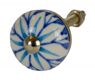 Sanu Babu Maľovaná porcelánová úchytka na šuplík, biela s modrým kvetom, priemer 2,7 cm