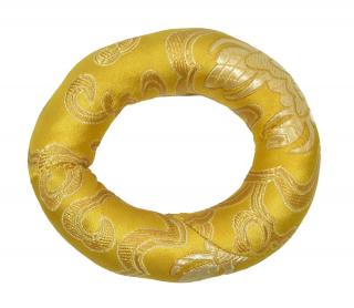 Sanu Babu Podložka pod tibetskú misu zo žltého brokátu, priem. 10cm (8T)