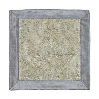 Sanu Babu Sivá saténová obliečka na vankúš so zlatou výšivkou, zips, 40x40cm