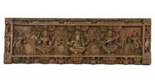Sanu Babu Vyrezávaný panel Ganesh, 91x29x4cm