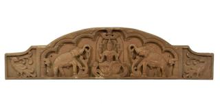 Sanu Babu Vyrezávaný panel, Lakšmí, antik, 147x37x7cm