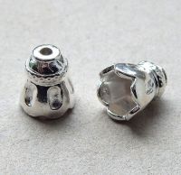 Kaplík ozdobný zvonček, vel.12x12x14mm, postriebrený (Kaplík ozdobný zvonček, vel.12x12x14mm, postriebrený)