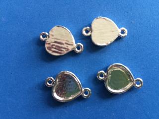 Medzikus kovový srdce 12 x 12  mm, platina (Medzikus kovový srdce 12 x 12 mm, platina)