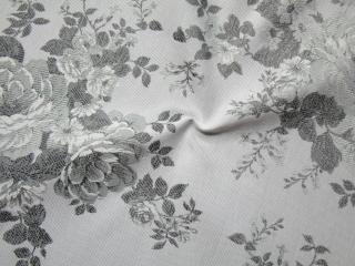 Gobelín sivý  strieborno-sivé kvety  - 284 cm