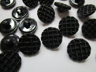 Gombík čierny  plastický vzor  - 15 mm