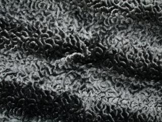 Kožušina sivo-čierna  plastický vzor
