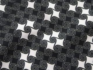 Šatovka bielo-čierna  vzorovaná