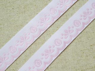 Stuha krojová biela  ružový vzor  - 1,9 cm