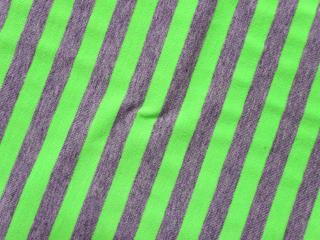 Úplet sivý  neónovo-zelený pásik