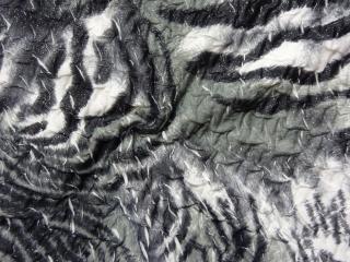Úplet smotanovo-sivo-čierny  zebra