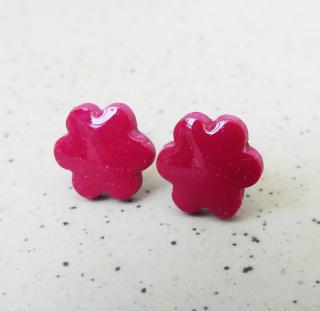 Antialergické napichovacie náušnice bordové kvety - chirurgická oceľ (Handmade bordové antialergické napichovačky v tvare kvetov)