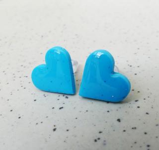 Antialergické napichovacie náušnice modré srdcia - chirurgická oceľ (Handmade modré antialergické napichovačky v tvare srdiečok )