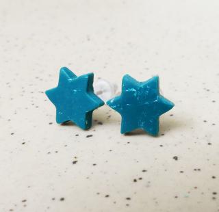 Antialergické napichovacie náušnice smaragdové hviezdy - chirurgická oceľ (Handmade smaragdovo-zelené antialergické napichovačky v tvare hviezdičiky)
