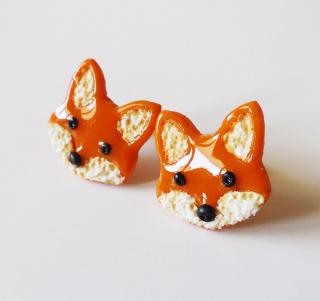 Napichovacie náušnice líšky z polymérovej hmoty a živice (Handmade oranžové napichovačky v tvare líšky)