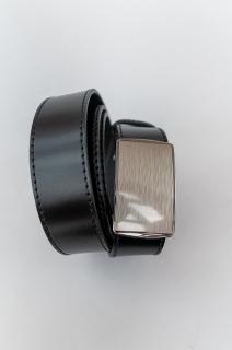 Kožený čierny opasok s plnou kovovou prackou MADRID Dĺžka: 105