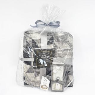 HOME ELEMENTS Vianočný set deka kvety, difuzér a vonné íly 1ks