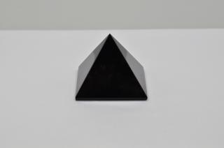 PYRAMÍDA ČIERNY OBSIDIÁN
