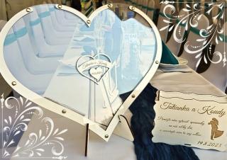 Svadobná kniha hostí - Drevené srdce