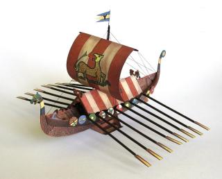 Papierový model Vikingská loď Drakkar (Vikingská loď Drakkar)