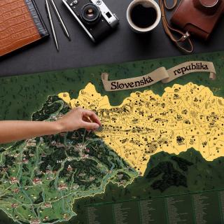 Slovakia DELUXE XL ZLATÁ nástenná stieracia mapa Slovenska 90x60cm +tubus / slov (Stieracia mapa Slovenskej republiky pre vášnivých cestovateľov. Plánujte svojte túry a objavujte hrady, zámky a mestá Slovenska. Po zotretí zlatej vrstvy sa odhalí krása ruč