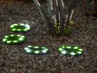Lampa Strend Pro 6155, Trávnaté platne 4 ks, 24 cm, solárne kruhy z umelej trávy, 4x 8 LED, AA