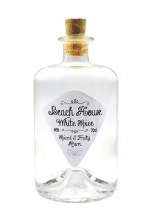 Beach House White Spiced, 40%, 0.7 L (čistá fľaša)