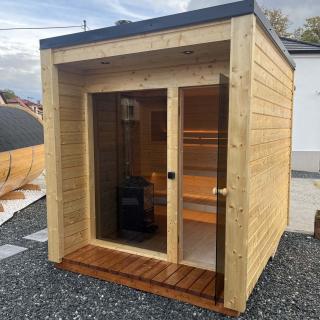 Fínska sauna Infinity Vyberte kachle: Elektrické kachle vr. lávových kameňov