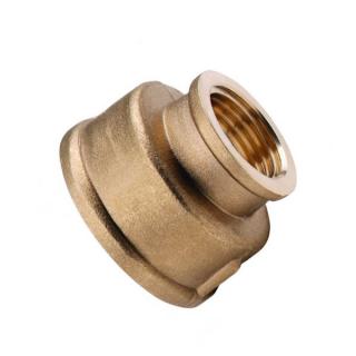 Mosadzný nátrubok redukovaný 3/4"x1/2" (závity vnútorné F/F)