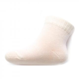 NEW BABY Dojčenské bavlnené ponožky biele bavlna/polyamid/elastan 86 (12-18m)