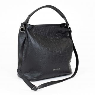 Kožená kabelka Bagger s razeným vzorom s tmavostrieborným logom - na rameno, crossbody, čierna 0128