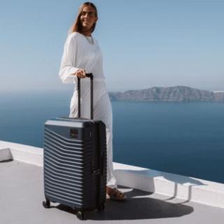 Stredný kufor Samsonite INTUO SPINNER 69/25 EXP, 79 l 146914 - Blue nights  146914