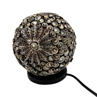 Boho Lampa z Morských Mušlí - Glóbus Čokoládový Twist - 15cm